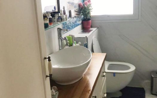 דירת 4 חדרים קסומה מהאגדות, ברמת אלמוגי, ברח' יקינטון