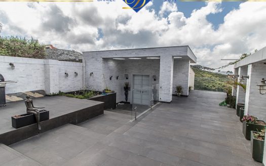 בלעדי בדניה א' ברחוב שבדיה,דו-משפחתי מפואר במיוחד נוף עוצר נשימה