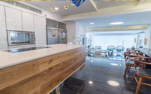 בלעדי בדניה א' ברחוב שבדיה,דו-משפחתי מפואר במיוחד נוף עוצר נשימה