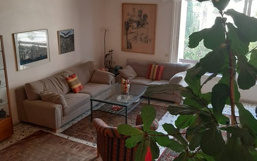 דירת 5 חדרים בגבעת דאונס קסומה ומיוחדת,כניסה נפרדת,מקלט פרטי