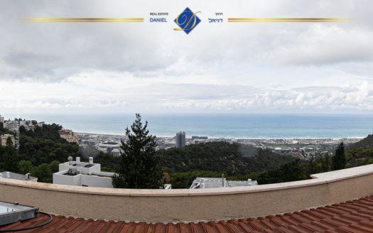 פנטהאוז יוקרתי ברחוב מרגלית