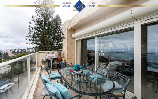 פנטהאוז יוקרתי ברחוב מרגלית