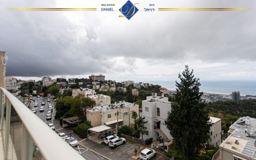 פנטהאוז יוקרתי ברחוב מרגלית