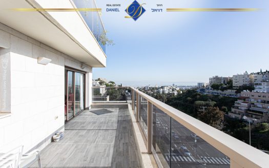 למכירה במרכז אחוזה דירה מעולה!!! במיקום נוח למגורים בנין חדש משודרג ברמה גבוהה