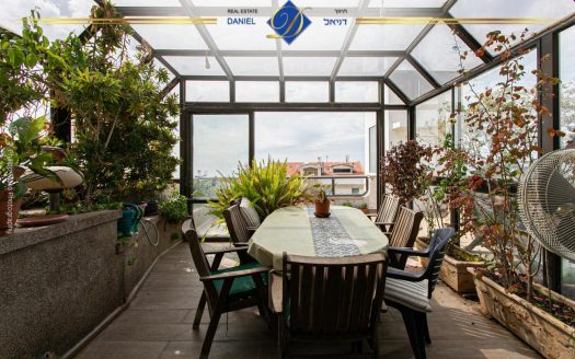 ברמת גולדה בבלעדיות! נכס חדש פנטהאוז מרווח 5 חדרים 160 מ"ר במפלס אחד