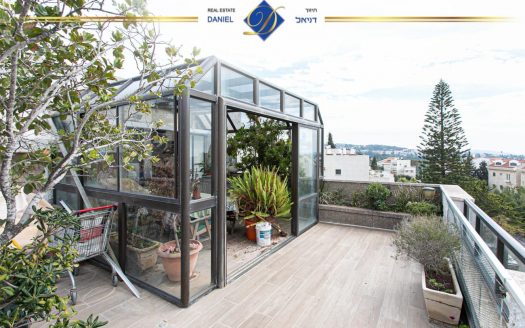 ברמת גולדה בבלעדיות! נכס חדש פנטהאוז מרווח 5 חדרים 160 מ"ר במפלס אחד